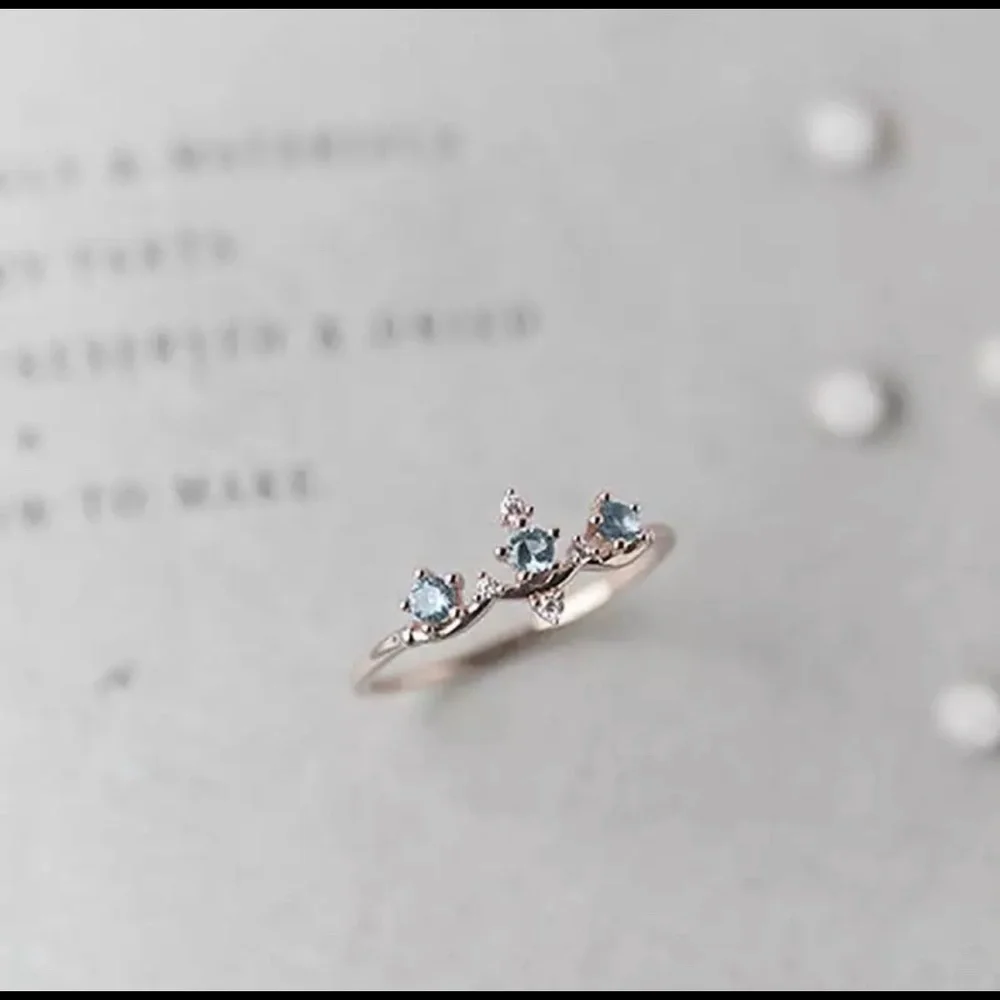 Ice Blue 3 Stones Crown Ring